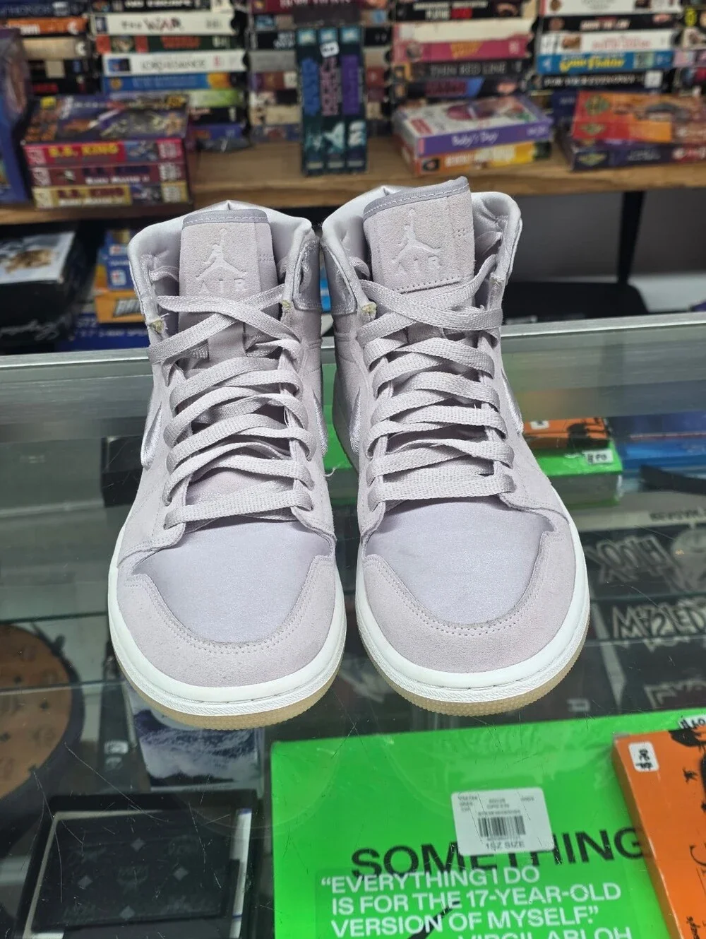 Women's Nike Air Jordan 1 Retro High Season Of Her Barely Grape Size 7.5